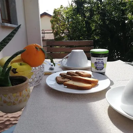 La Piazzetta Lägenhet Stresa